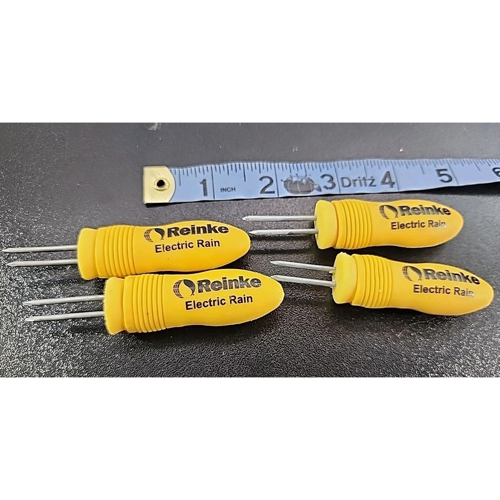 4‎ Corn Skewers Holders Picks Reinke Advertising Plastic Food Kitchen Gadget Vtg